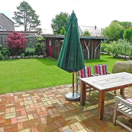 Holiday home Haus Emma Wf-03 Rechte Haushaelfte